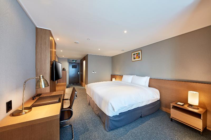 Ramada By Wyndham Gumi image
