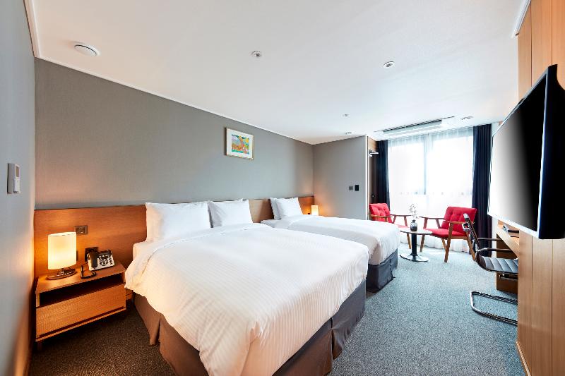 Ramada By Wyndham Gumi image