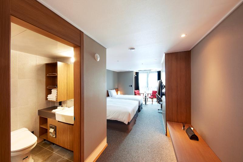 Ramada By Wyndham Gumi image