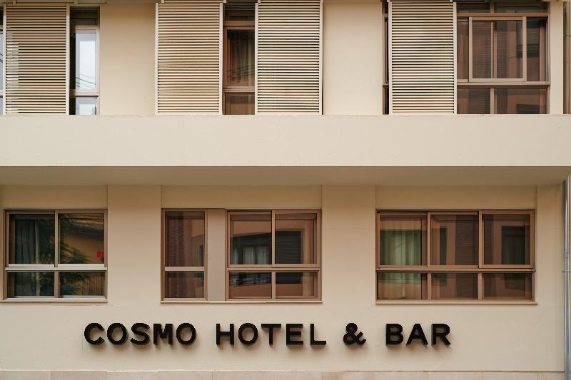 Hotel Cosmo Hotel & Bar