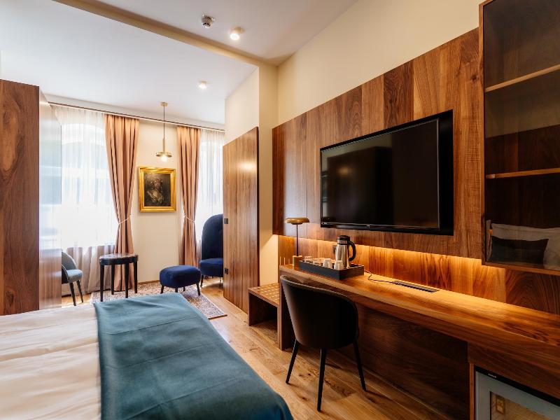 Boutique Hotel Dobrna image