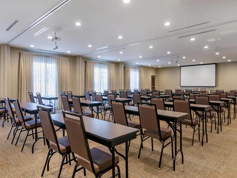 Mainstay Suites Great Falls airport image