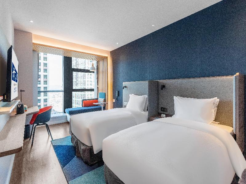 Holiday Inn Express Dali Xiaguan image
