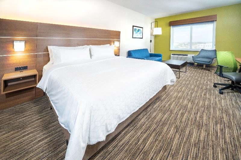 Holiday Inn Express Suites Fort Myers Airport IHG image