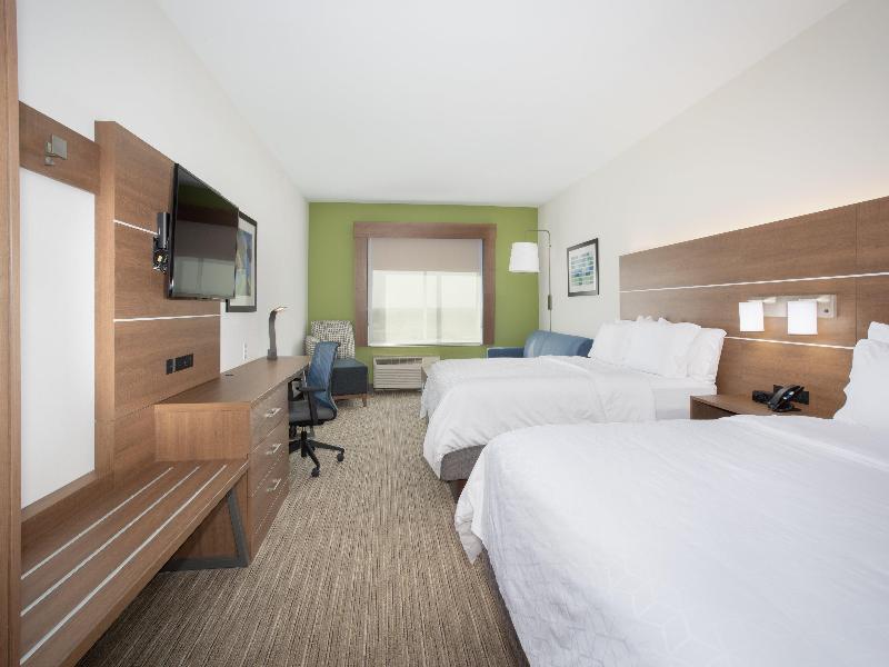 Holiday Inn Express & Suites Goodland I-70 By IHG image
