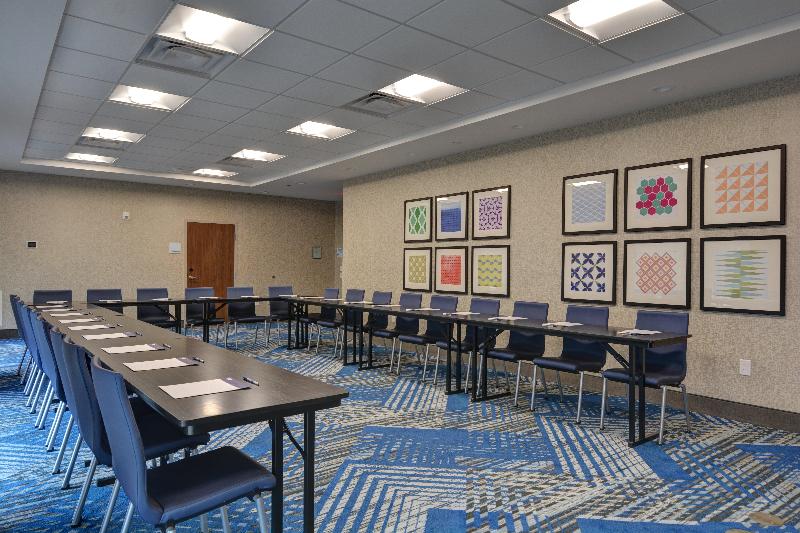 Holiday Inn Express and Suites Greenville - Taylor image