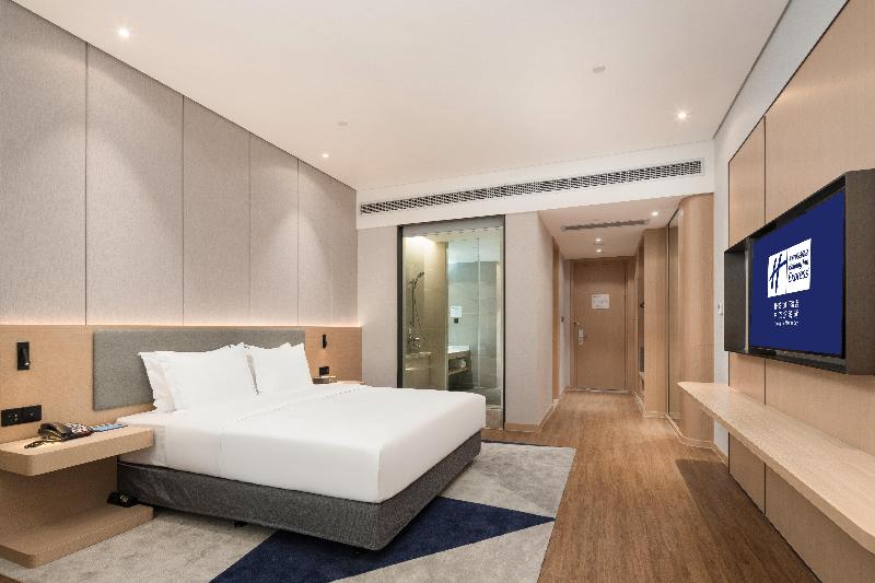 Holiday Inn Express Dongguan Marina Bay image