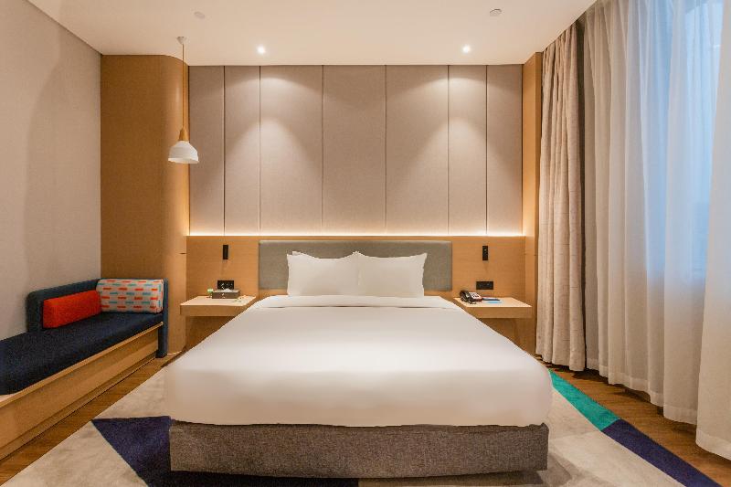 Holiday Inn Express Dongguan Marina Bay image