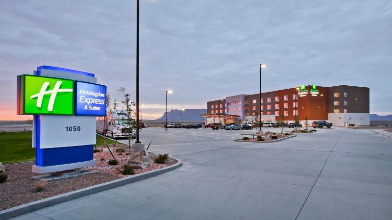 Holiday Inn Express & Suites ​Green River​ By IHG image