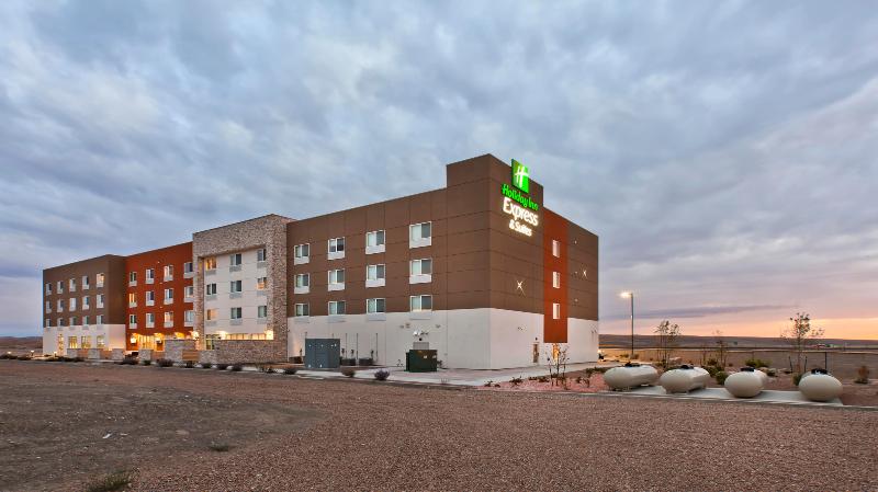 Holiday Inn Express & Suites ​Green River​ By IHG image