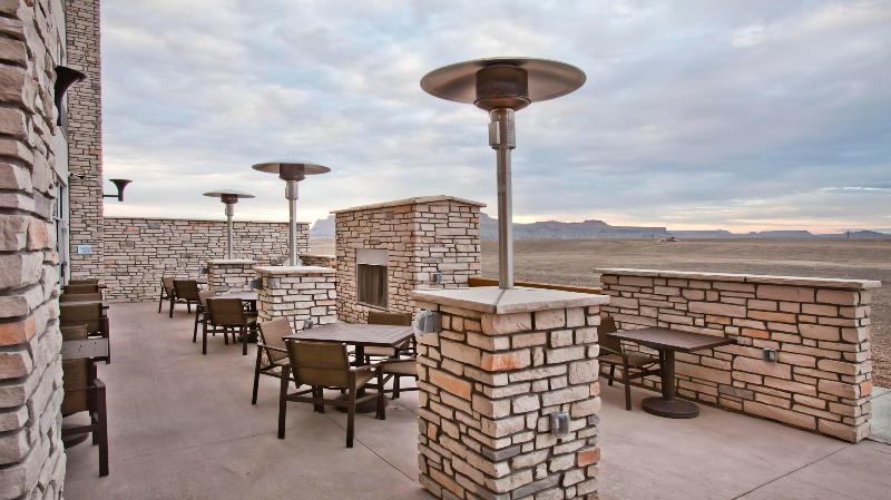 Holiday Inn Express & Suites ​Green River​ By IHG image
