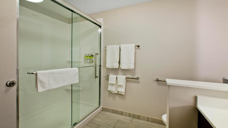 Holiday Inn Express & Suites ​Green River​ By IHG image