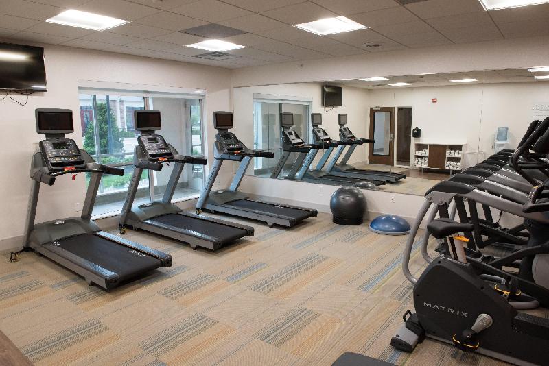 Holiday Inn Express Suites Dayton North Vandalia image