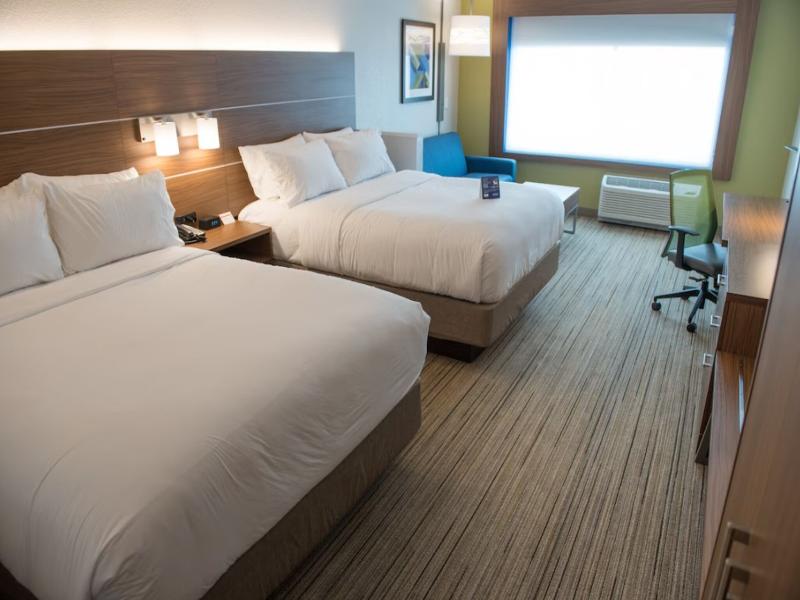 Holiday Inn Express Suites Dayton North Vandalia image