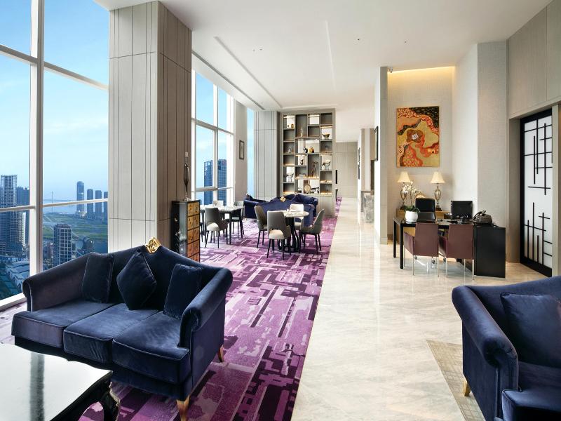 Crowne Plaza Dalian Xinghai image