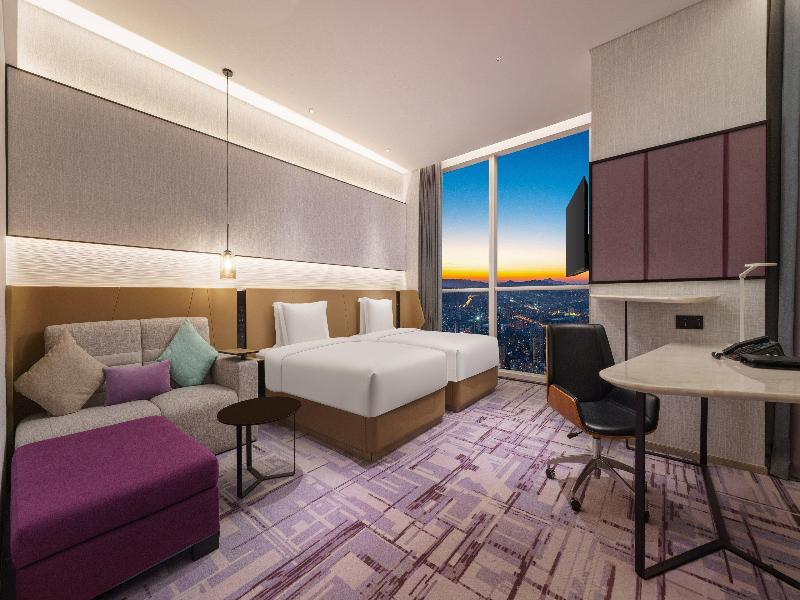 Crowne Plaza Dalian Xinghai image
