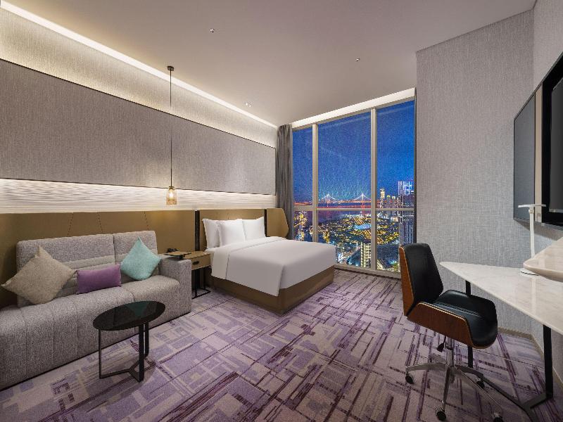Crowne Plaza Dalian Xinghai image