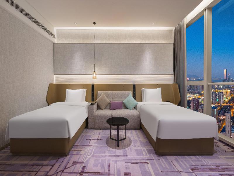 Crowne Plaza Dalian Xinghai image