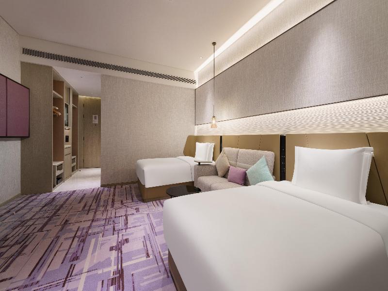 Crowne Plaza Dalian Xinghai image