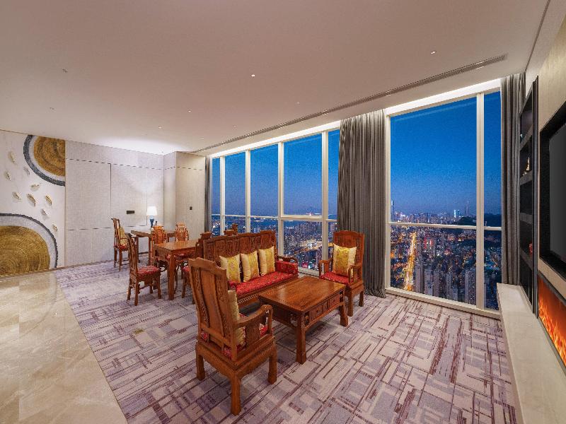 Crowne Plaza Dalian Xinghai image