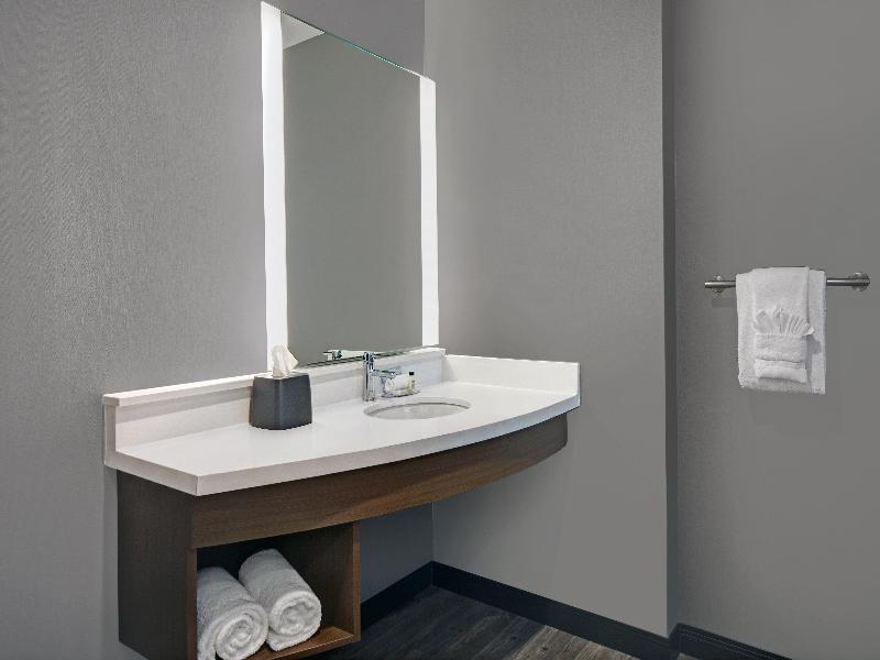 Staybridge Suites Houston - Galleria Area By IHG image