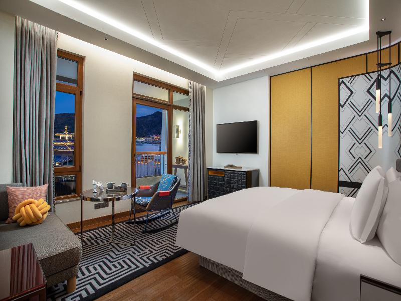 Hotel Indigo Diqing Moonlight City image