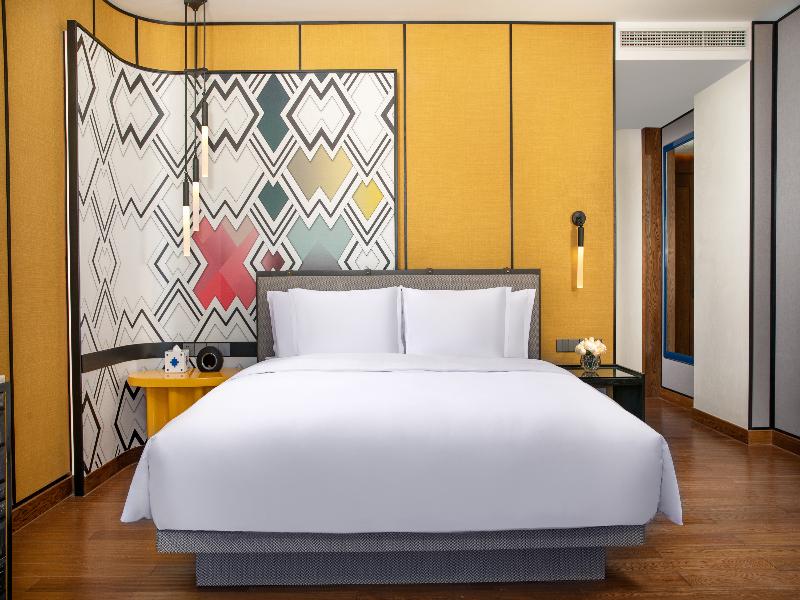 Hotel Indigo Diqing Moonlight City image