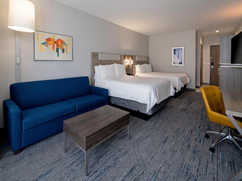 Holiday Inn Express Suites Valencia Santa Clarita image