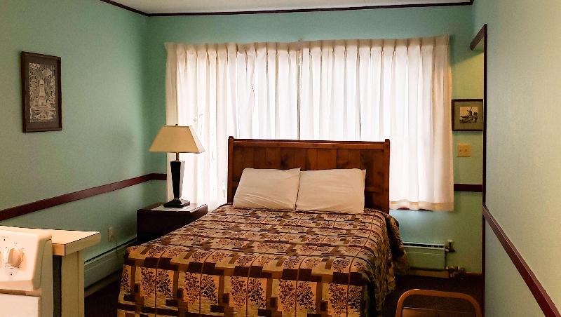 Windmill Inn Lynden By Magnuson Worldwide image