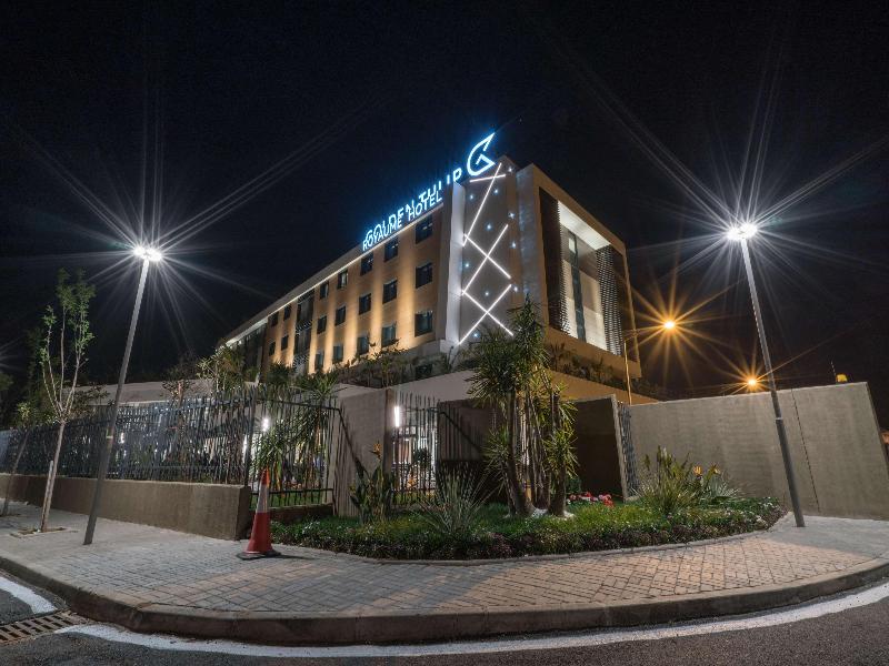 Golden Tulip Royaume image