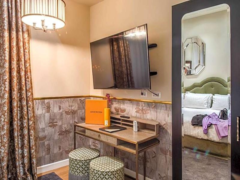 The Talent Hotel image