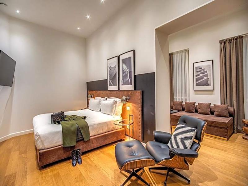 The Talent Hotel image