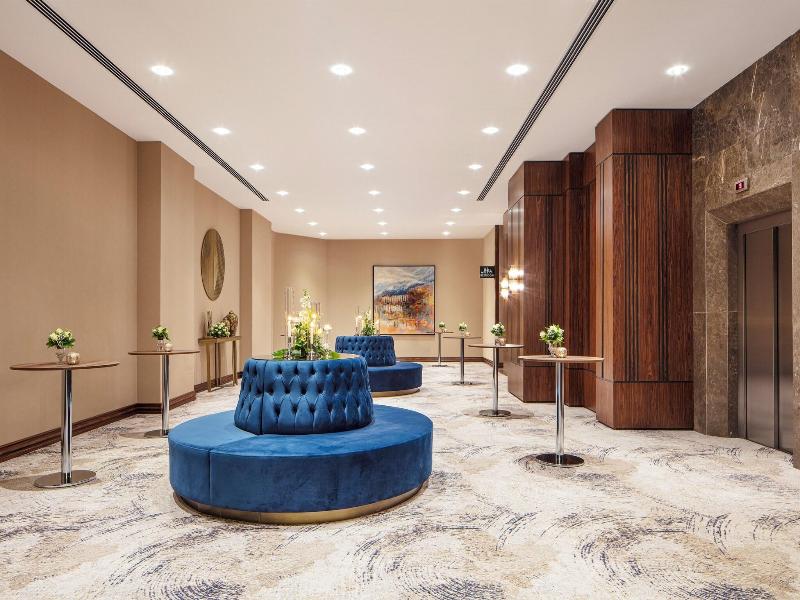 Delta Hotels Istanbul Kagithane image