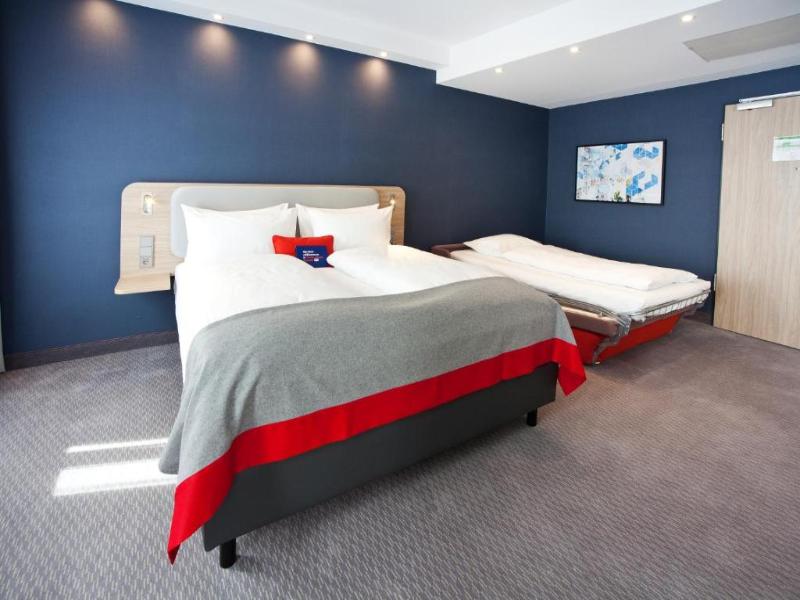 Holiday Inn Express Trier image