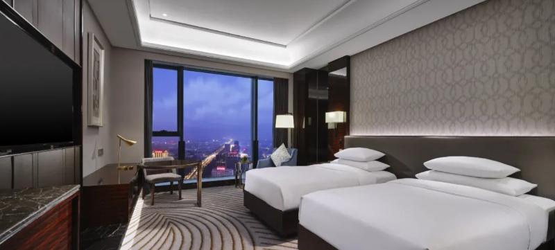 Grand New Century Hotel Haining Zhejiang image 2