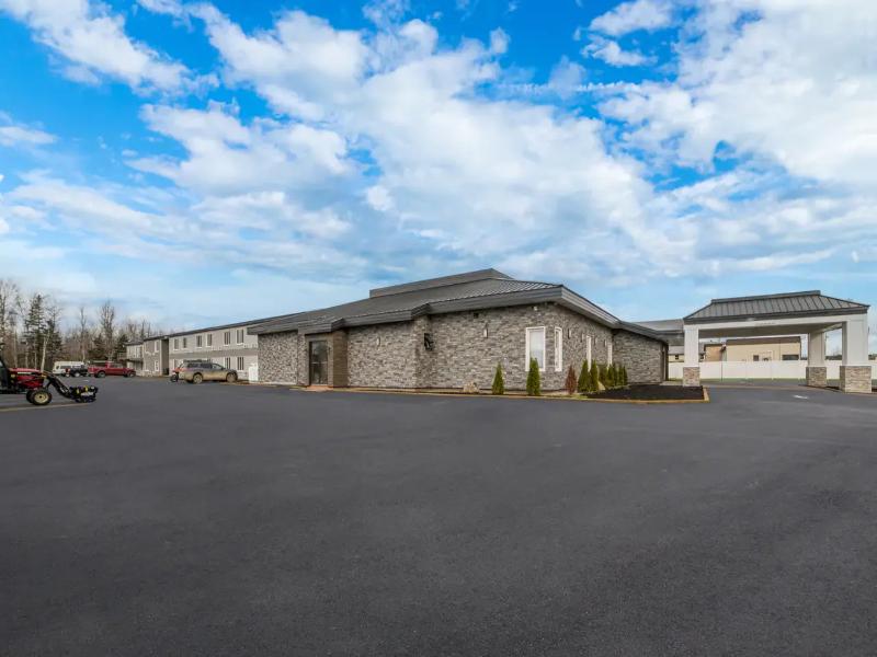 Quality Inn & Suites Caribou — general view