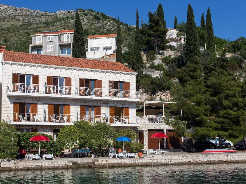 Villa Malfi image