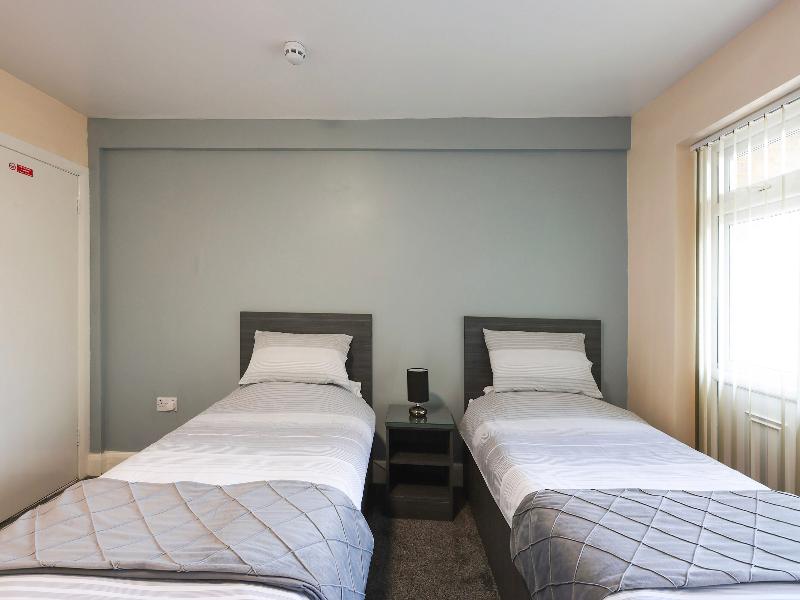 OYO Honeycroft Lodge image