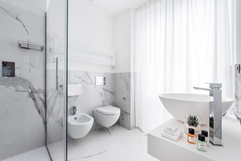 The First Luxury Rooms & Apartments image