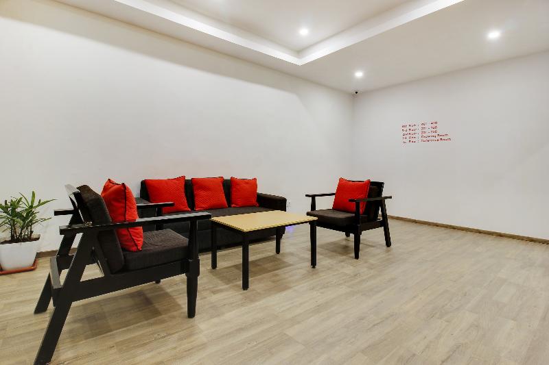 OYO 40027 Royal Palms Shared Serviced Apartment image