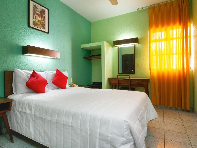 Hotel Canada image