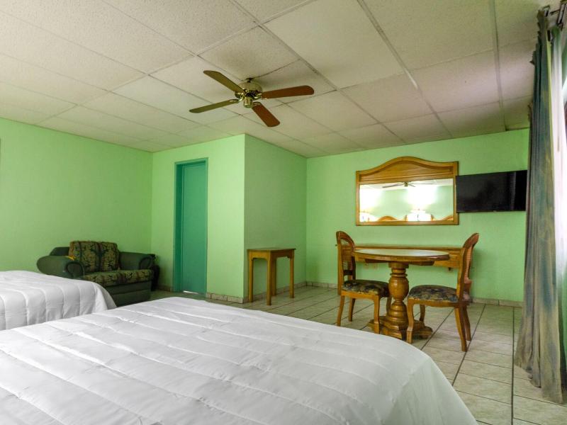 Hotel Canada image