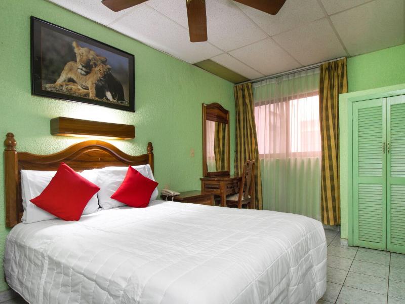 Hotel Canada image
