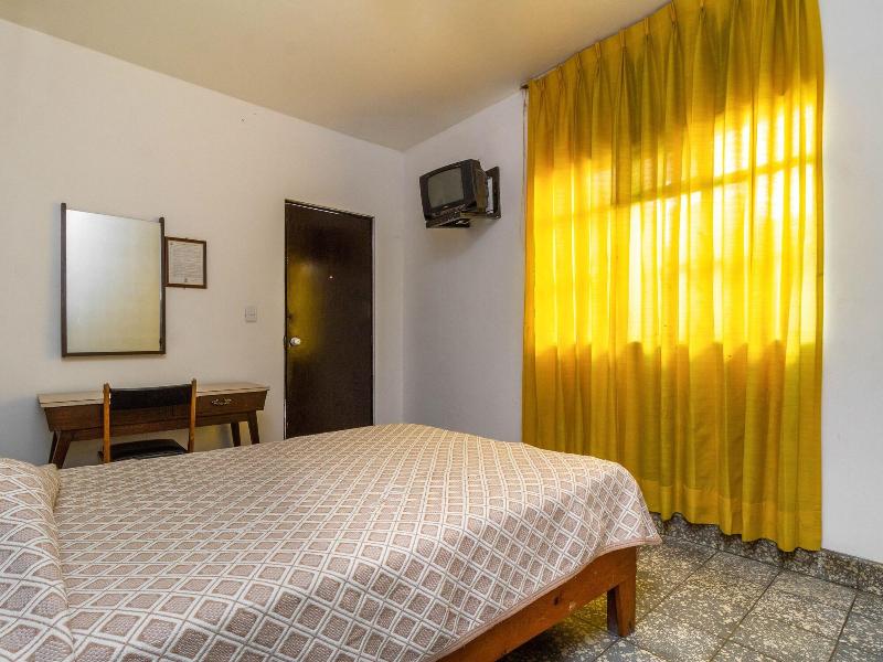 Hotel Canada image