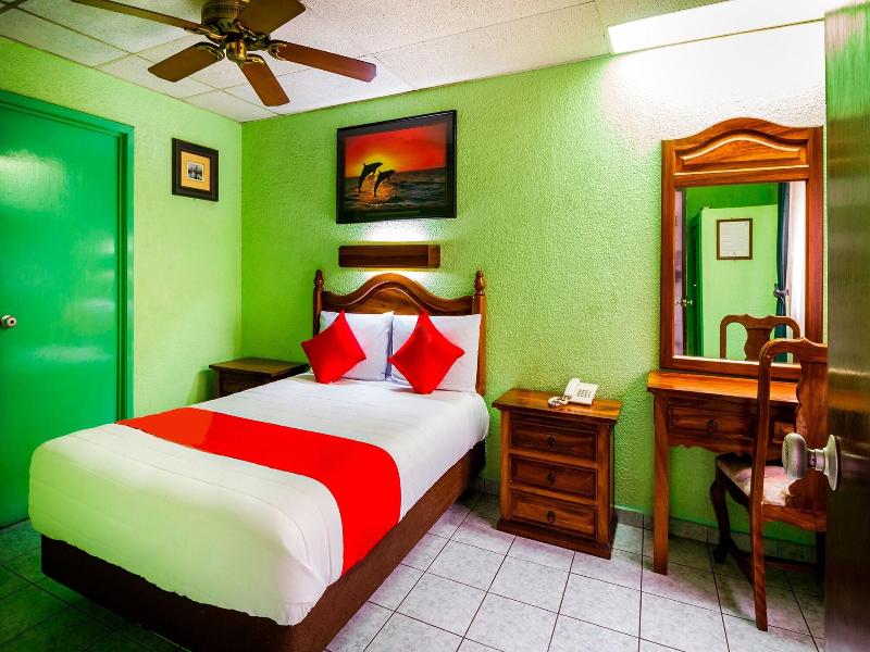 Hotel Canada image