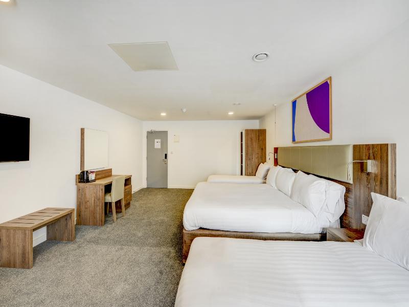 OYO Plymouth Central Hotel image