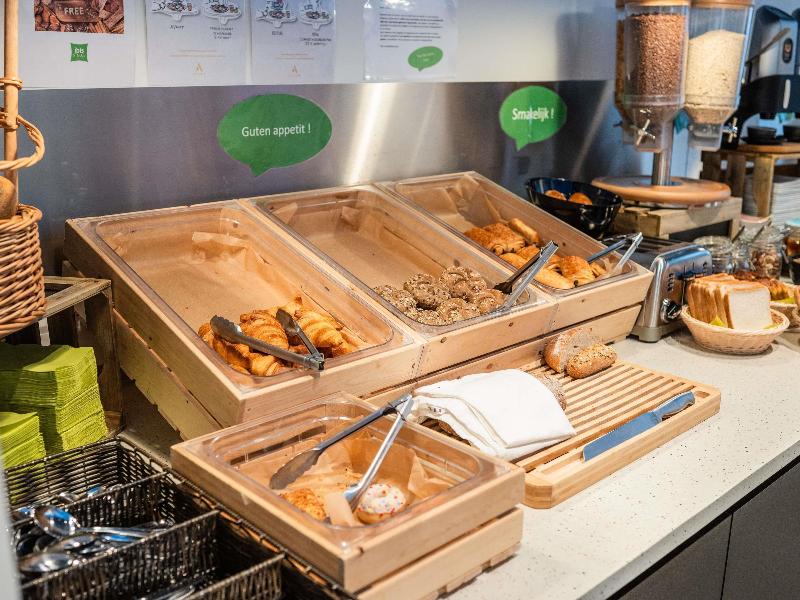 Ibis Styles Liege Guillemins image