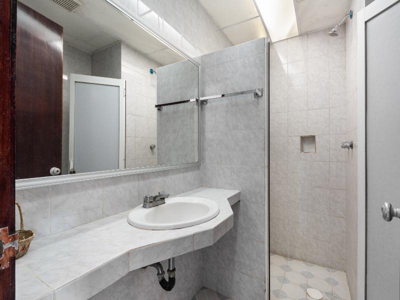 OYO Hotel Casa Blanca image