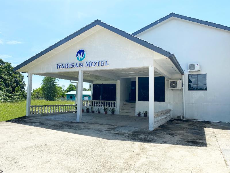 OYO 90087 Warisan Motel