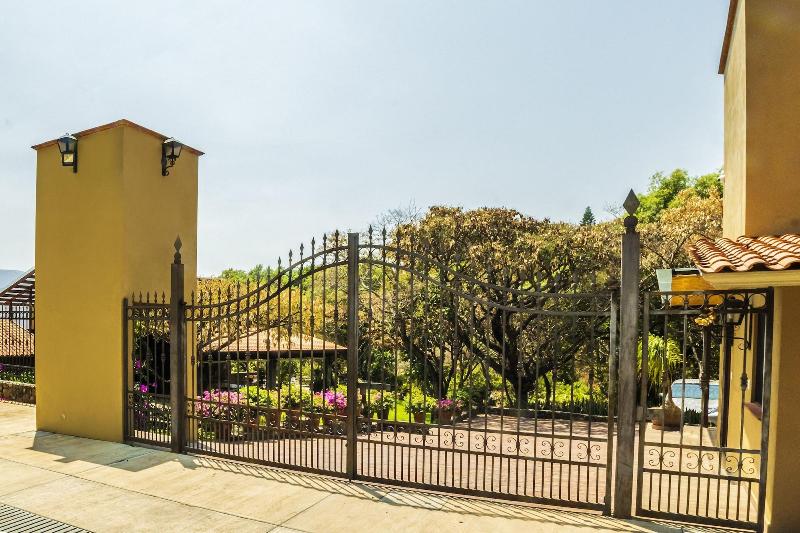 Hotel Amate del Río image
